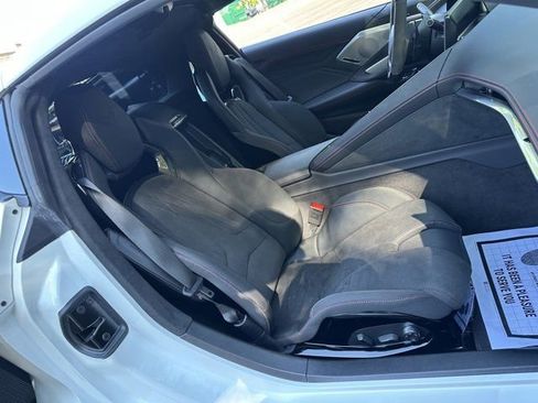 Used 2024 Chevrolet Corvette Z06 w/ Z07 Performance Package RWD image 23