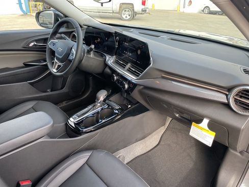 New 2026 Chevrolet Trax ACTIV w/ Driver Confidence Package image 17