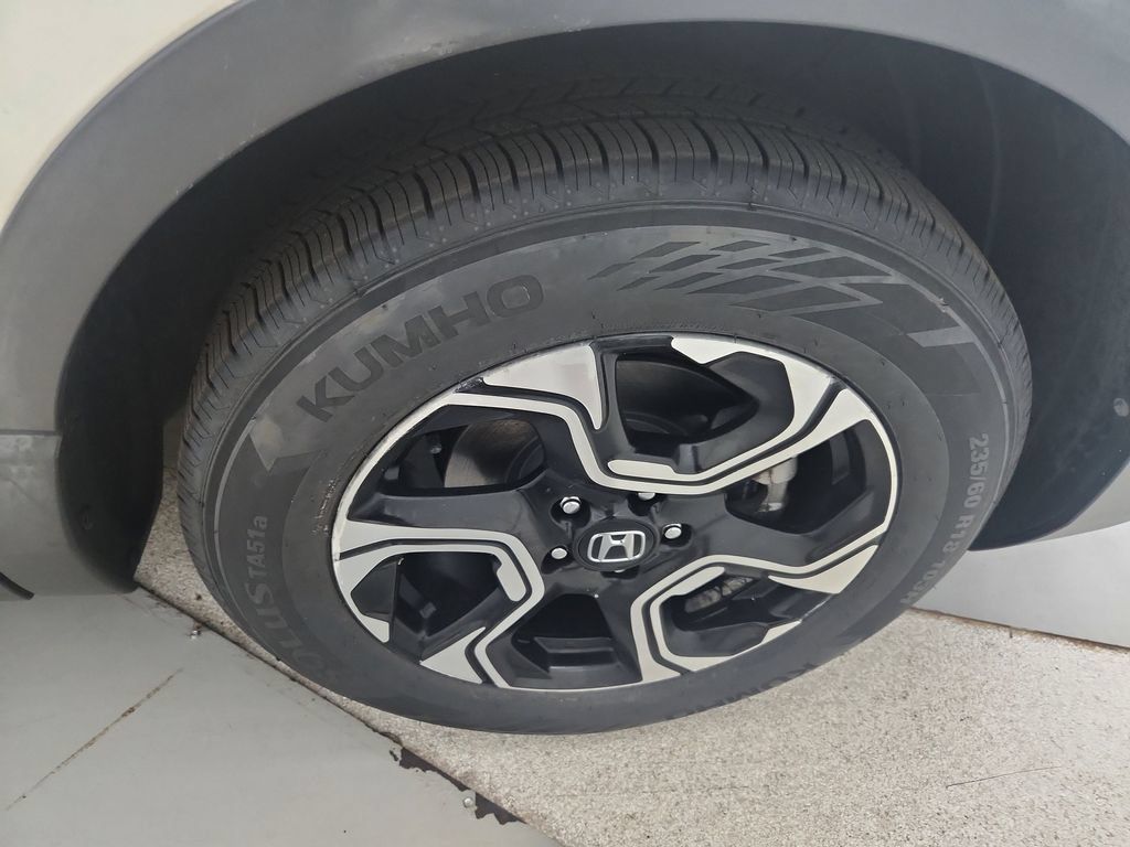 Used 2018 Honda CR-V Touring image 38