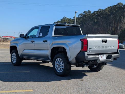 New 2026 Toyota Tacoma SR image 3