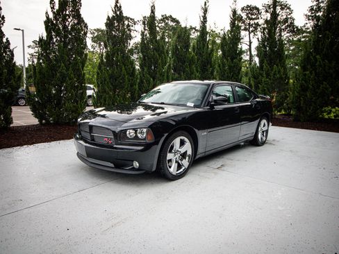 Used 2009 Dodge Charger R/T RWD image 5