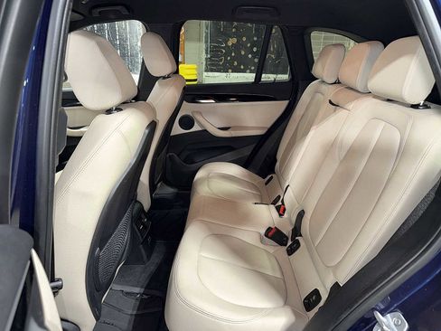 Used 2019 BMW X1 xDrive28i image 17