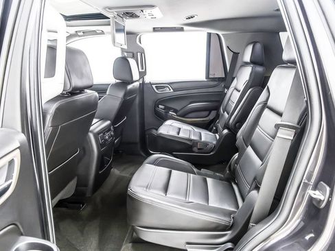 Used 2018 GMC Yukon Denali w/ Open Road Package AWD/4WD image 30
