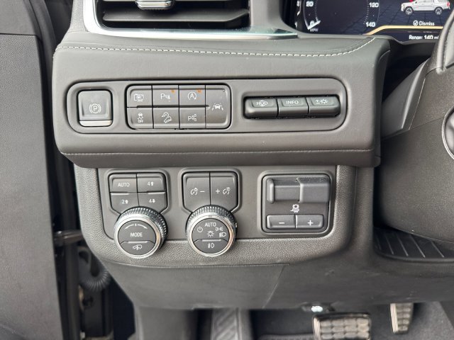 Used 2024 GMC Yukon Denali Ultimate AWD/4WD image 22