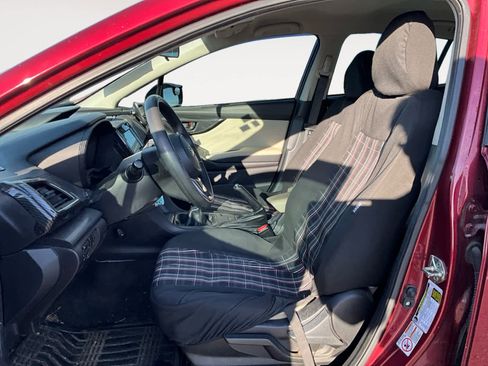 Used 2017 Subaru Impreza 2.0i image 12