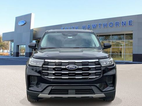 New 2026 Ford Explorer Active image 2