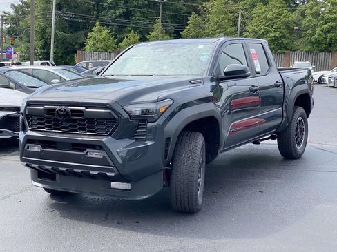 New 2026 Toyota Tacoma TRD Off-Road w/ TRD Off Road Upgrade Package AWD/4WD image 6