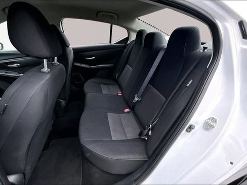 Used 2023 Nissan Sentra SV image 16