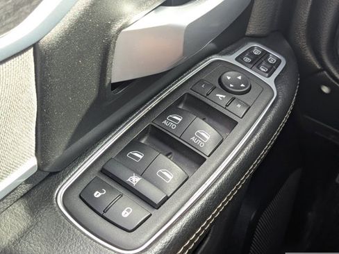 Used 2024 RAM 2500 Big Horn image 23