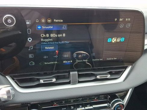 Used 2025 Chevrolet Equinox LT AWD/4WD image 12