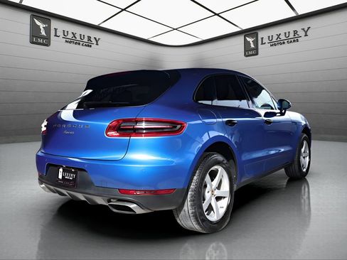 Used 2018 Porsche Macan image 8