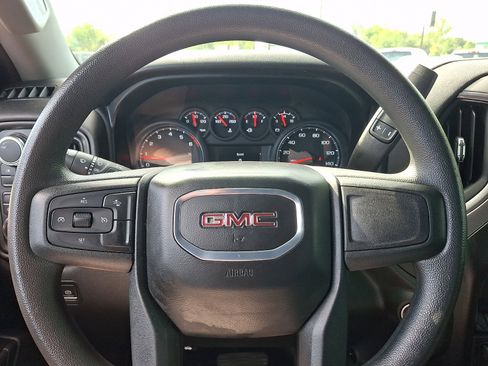 Used 2024 GMC Sierra 2500 Pro AWD/4WD image 19