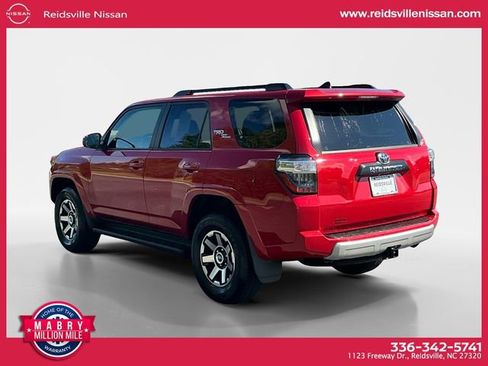 Used 2024 Toyota 4Runner TRD Off-Road image 4