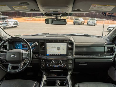 Certified 2023 Ford F350 Lariat AWD/4WD image 28