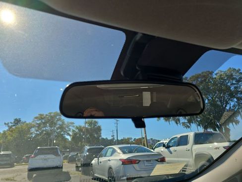 New 2025 Nissan Versa S w/ Trunk Package image 30