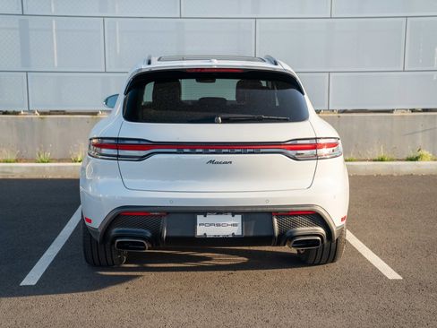 New 2026 Porsche Macan image 7