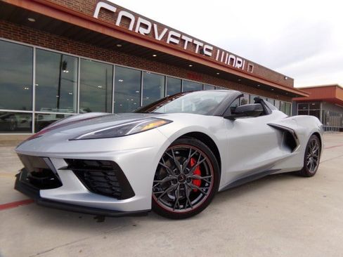 Used 2023 Chevrolet Corvette Stingray Convertible w/ 1LT RWD image 1