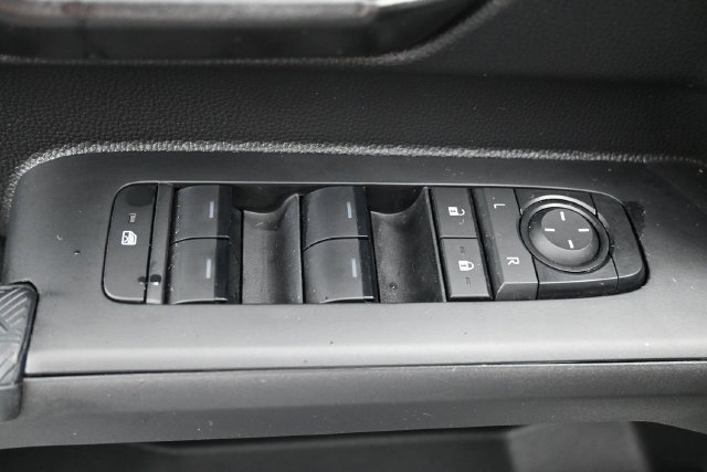 Used 2024 Toyota Tacoma SR AWD/4WD image 14