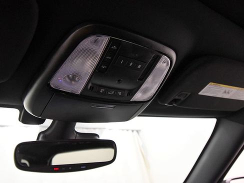 Used 2025 Dodge Durango GT AWD/4WD image 28
