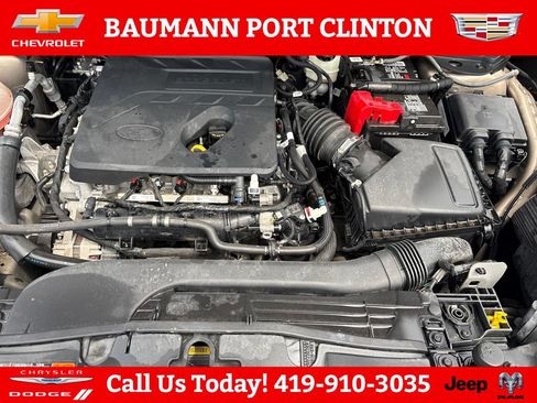 Used 2020 Ford Escape SE FWD image 22