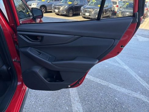 Used 2021 Subaru Crosstrek 2.0i Premium w/ Moonroof Package image 25