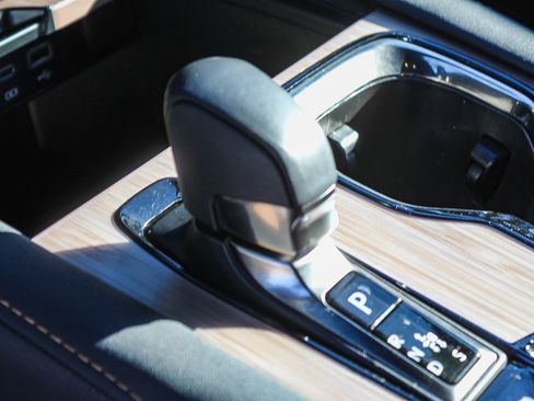 Used 2025 Lexus RX 350h image 20