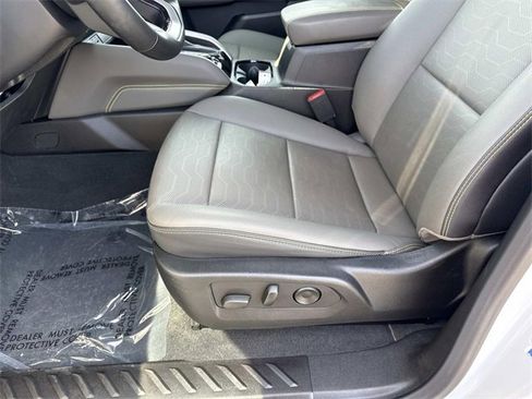 Used 2024 Chevrolet Colorado ZR2 w/ ZR2 Convenience Package III image 12