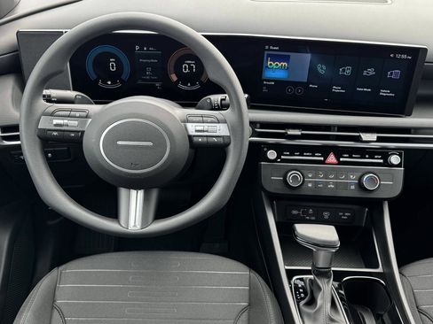 New 2025 Hyundai Santa Cruz SE image 17