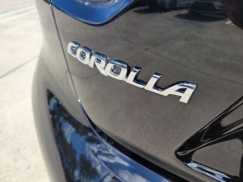 Certified 2024 Toyota Corolla LE FWD image 9