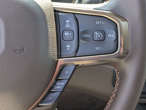 New 2026 RAM 2500 Limited AWD/4WD image 18