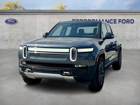 Used 2022 Rivian R1T Launch Edition image 2