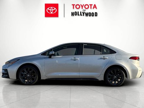 New 2026 Toyota Corolla SE image 9