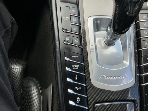Used 2012 Porsche Panamera Turbo image 20