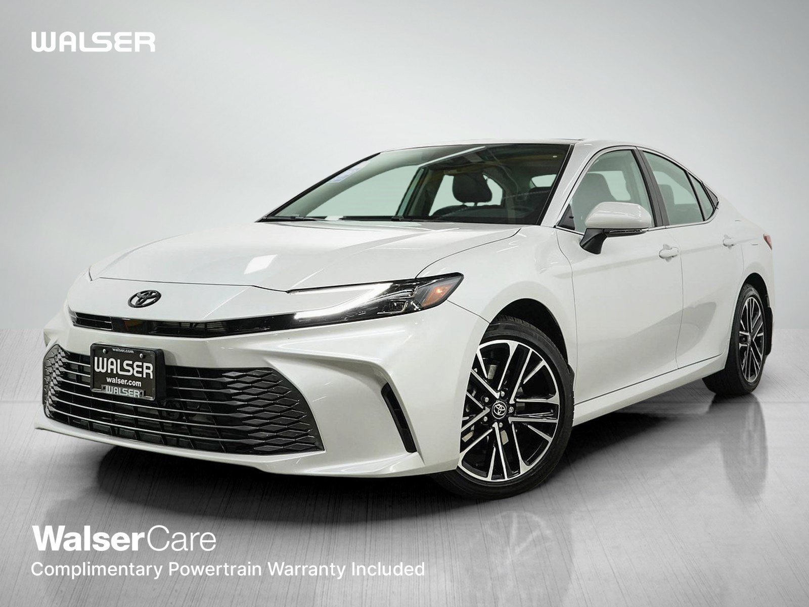 Used 2026 Toyota Camry XLE AWD/4WD image 1