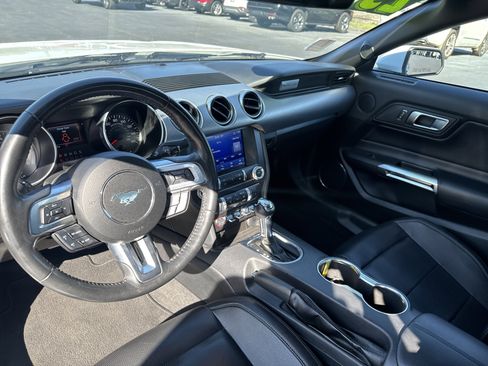 Used 2023 Ford Mustang Premium image 14