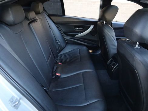 Used 2016 BMW 320i Sedan image 24