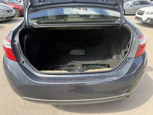 Used 2016 Toyota Corolla LE FWD image 19