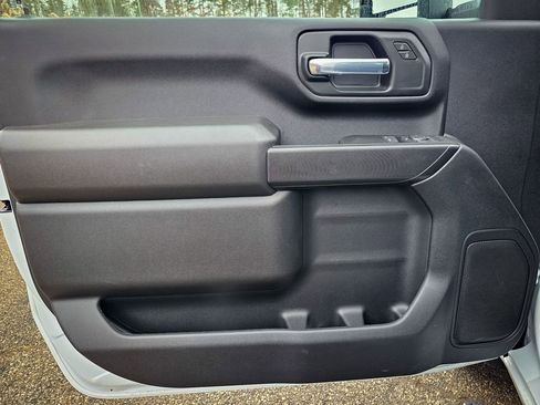 New 2026 GMC Sierra 2500 Pro w/ Convenience Package AWD/4WD image 13