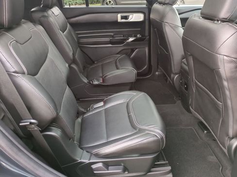 Used 2022 Ford Explorer ST w/ Equipment Group 401A image 21