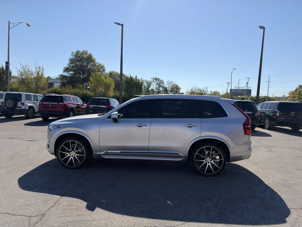 Used 2018 Volvo XC90 T6 Inscription w/ Convenience Package AWD/4WD image 6