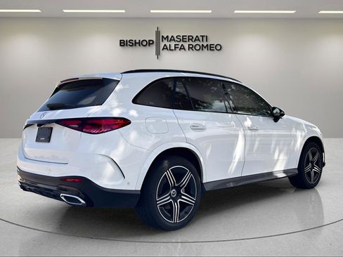 Used 2024 Mercedes-Benz GLC 300 image 6