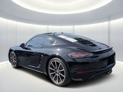 Used 2017 Porsche 718 Cayman S RWD image 6