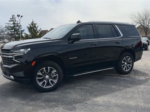 Used 2022 Chevrolet Tahoe LT w/ LT Signature Plus Package image 4