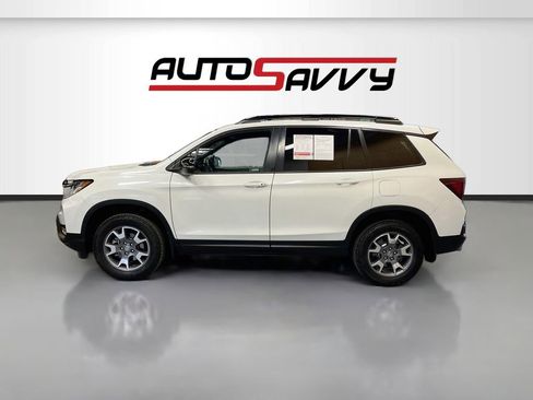 Used 2022 Honda Passport TrailSport image 4