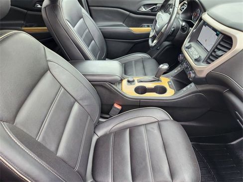 Used 2018 GMC Acadia Denali w/ Technology Package image 14