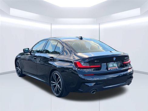 Used 2022 BMW 330i xDrive Sedan w/ M Sport Package AWD/4WD image 10