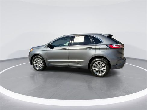 Used 2024 Ford Edge Titanium image 6
