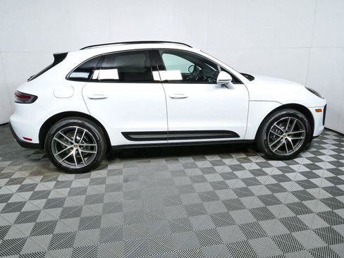 Certified 2026 Porsche Macan Turbo AWD/4WD image 27