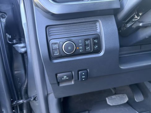 Used 2026 Ford F350 Lariat w/ Black Appearance Package image 35