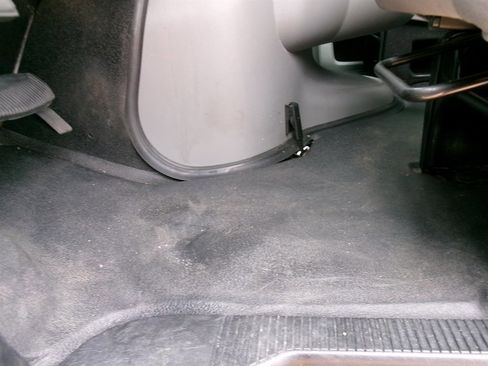 Used 2011 Ford E-150 and Econoline 150 w/ PWR Group image 25